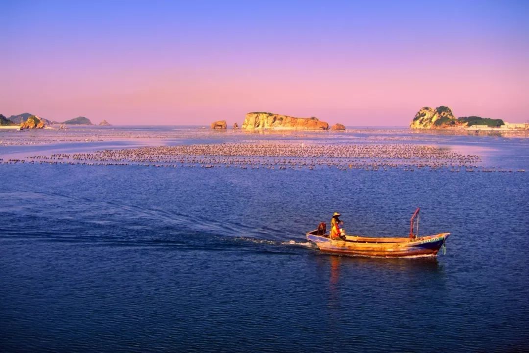 辽宁,辽宁之地，古韵悠长，人文荟萃，胜景众多。吾乃古代词人，愿以古风笔触，描绘此片土地之风华。